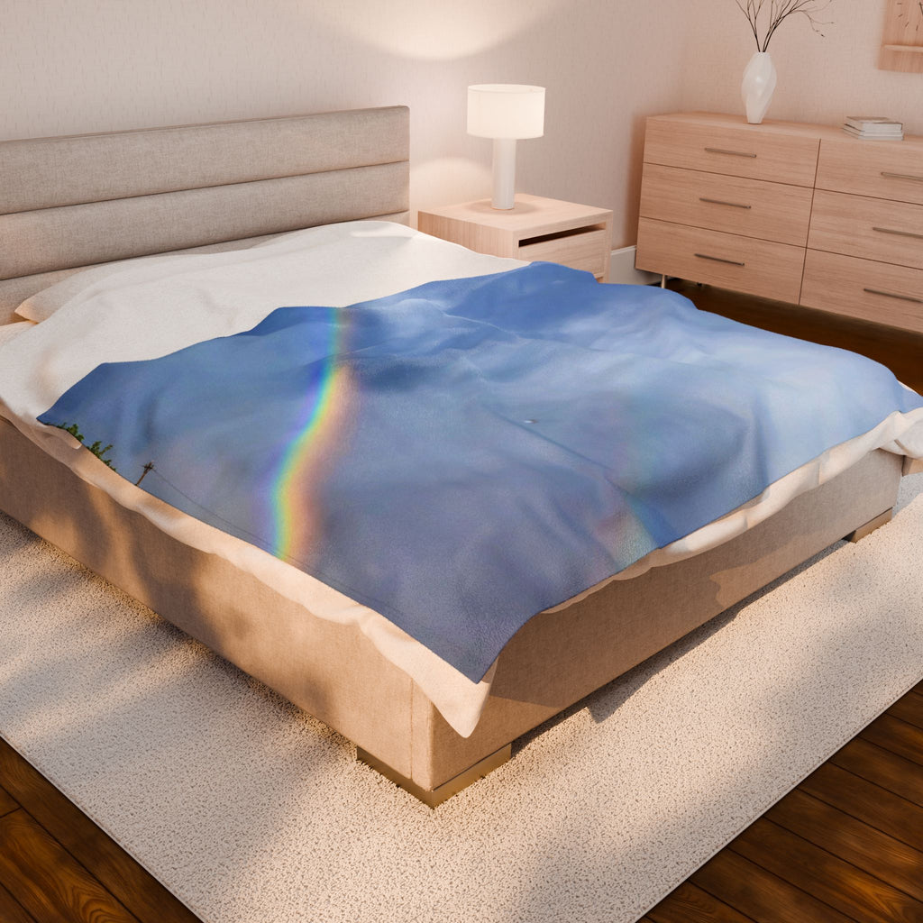 Cozy Velveteen Plush Blanket | Soft Rainbow Throw, Perfect for Home Decor, Gifts, Cozy Evenings & Snuggly Celebrations