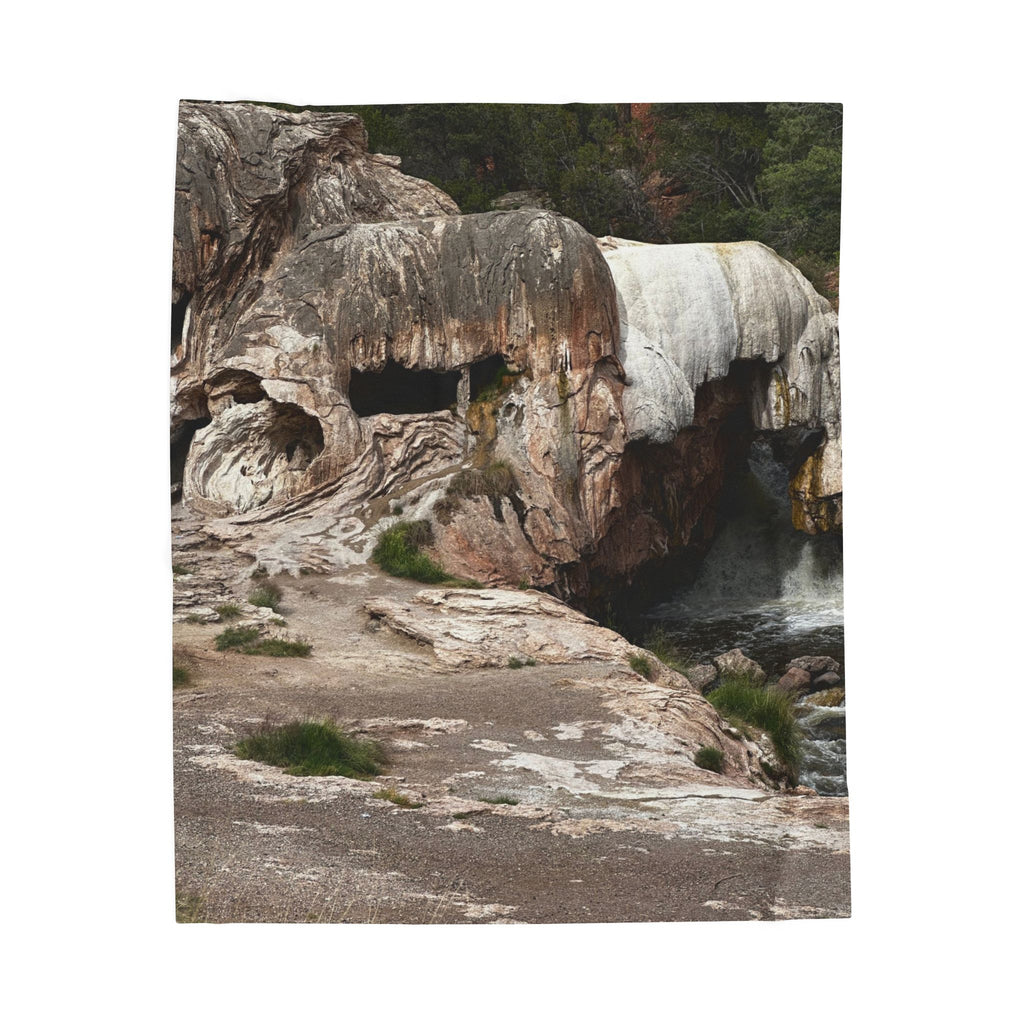 Nature-Inspired Velveteen Plush Blanket, Cozy Throw, Soft Home Decor, Rustic Gift, Camping Blanket, Outdoor Vibes