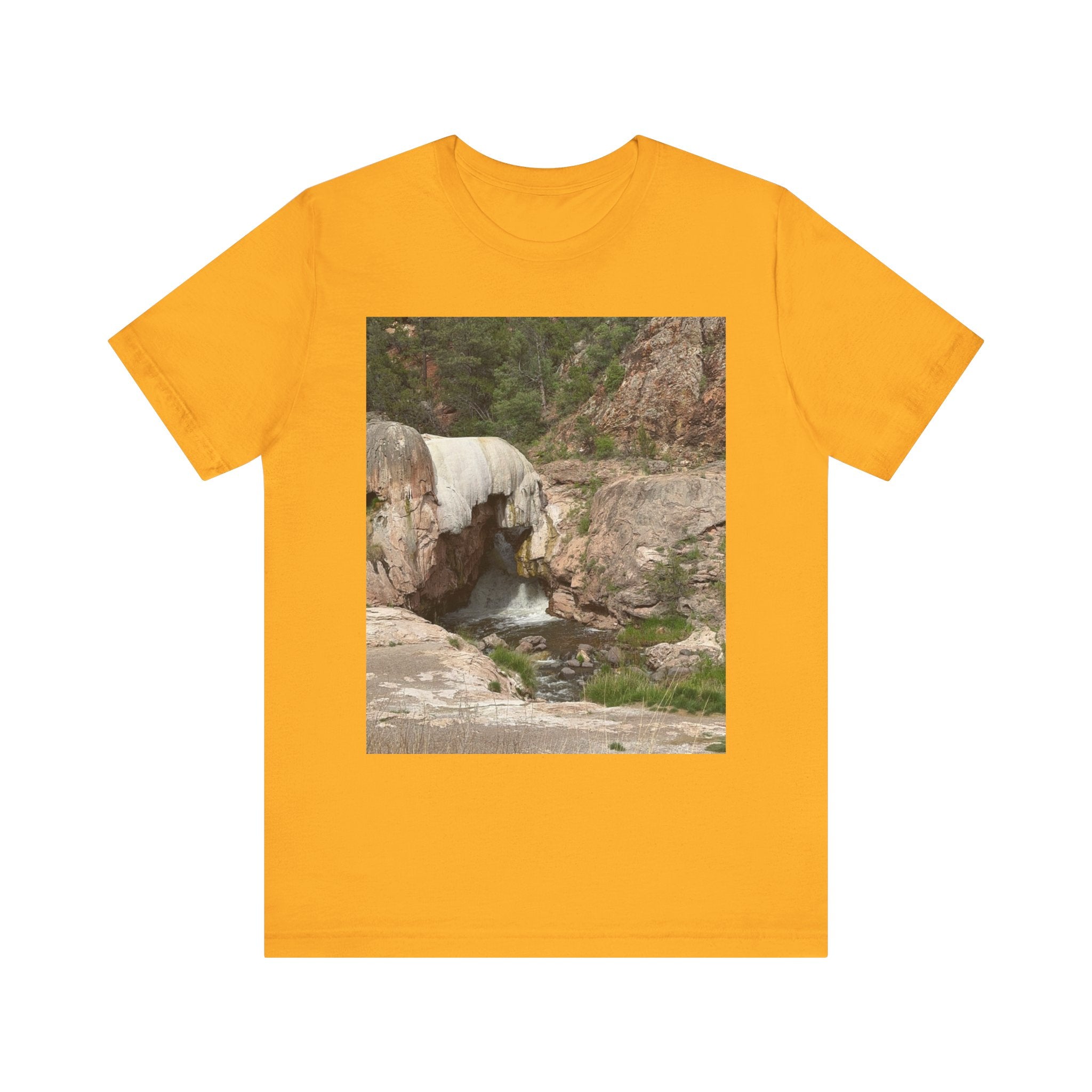 Waterfall Graphic Tee - Nature Lovers Unisex Shirt, Hiking Apparel, Summer Outfit, Gift for Adventure Seekers, Outdoor Enthusiasts