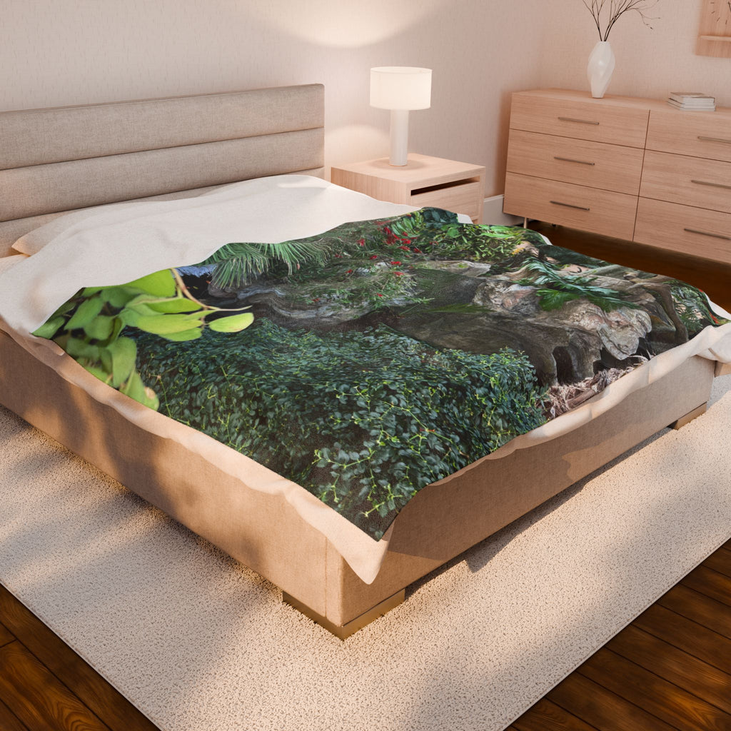 Cozy Velveteen Plush Blanket for Home Decor, Perfect for Gifting, Snuggling, and Cozy Nights, Ideal for Holidays & Celebrations