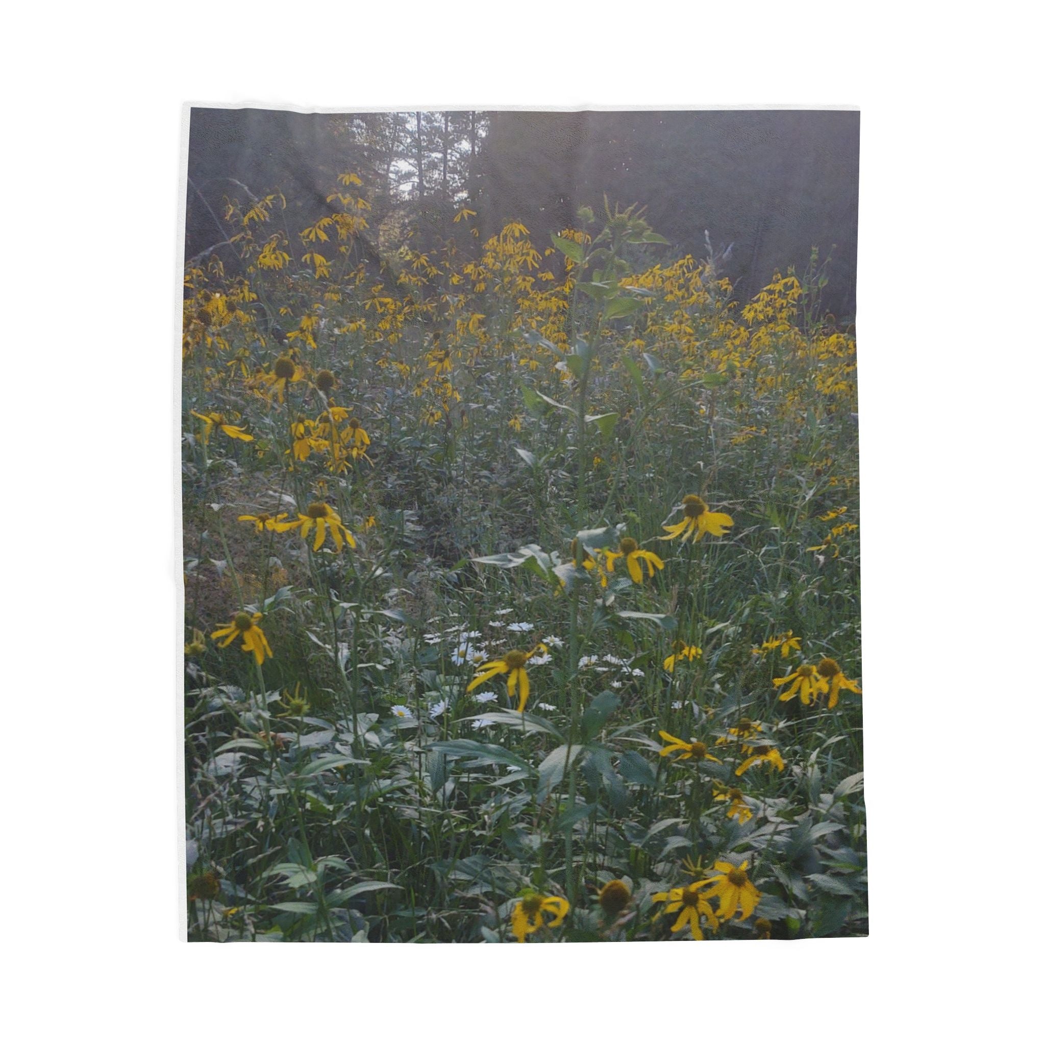 Floral Velvet Blanket - Cozy Home Decor, Warm Gift for Her, Soft Throw Blanket for All Seasons, Luxury Home Accent, Ideal for Snuggling