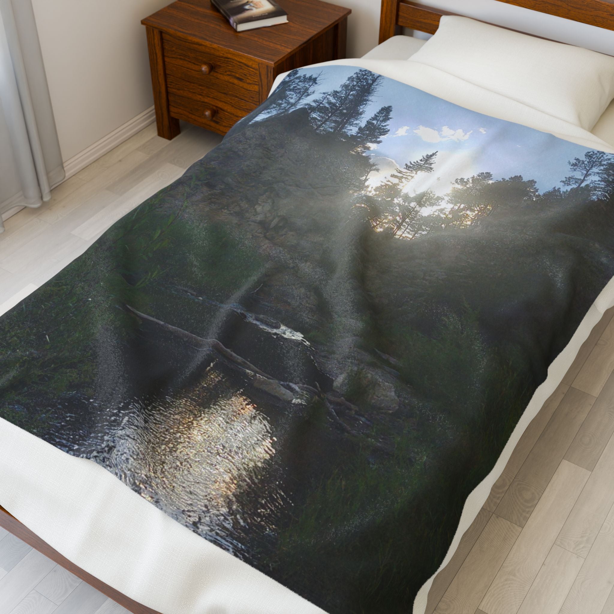 Cozy Velveteen Plush Blanket | Soft Throw for Home Decor, Camping, Gifts, Relaxation, Bedtime Comfort