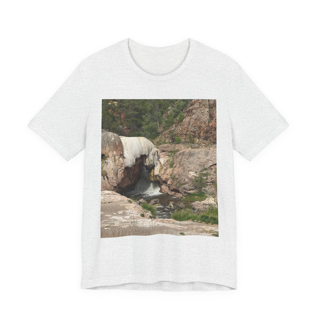 Waterfall Graphic Tee - Nature Lovers Unisex Shirt, Hiking Apparel, Summer Outfit, Gift for Adventure Seekers, Outdoor Enthusiasts