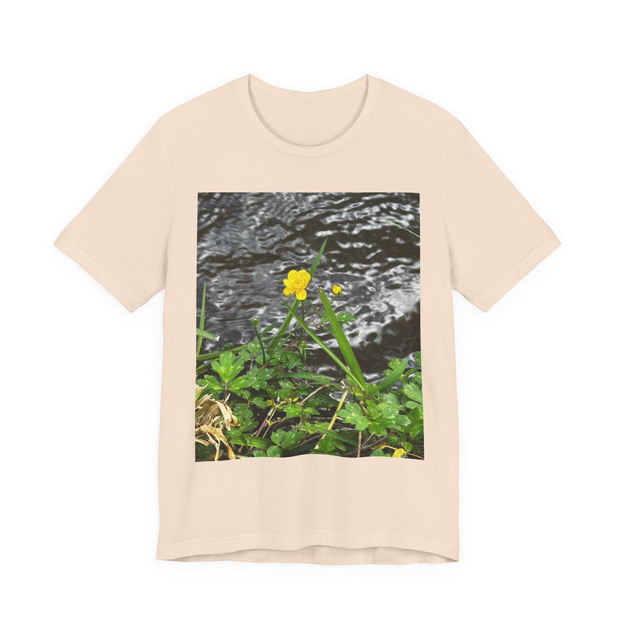Nature-Inspired Short Sleeve Tee, Perfect for Spring-Summer Fashion, Casual Everyday Wear, Nature Lover's Gift, Eco-Friendly Tee, [...]