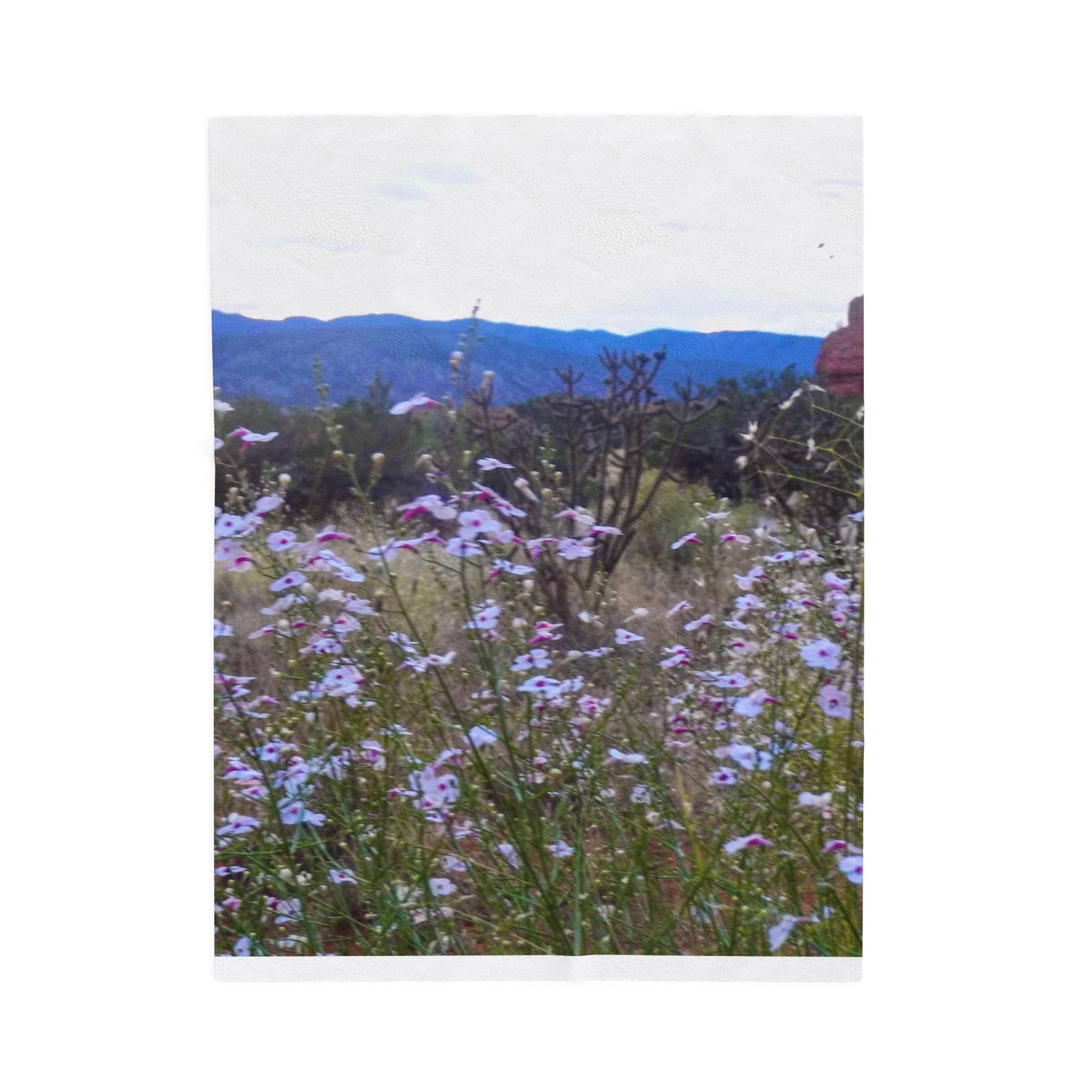 Cozy Velveteen Plush Blanket - Floral Design, Soft Throw, Home Decor, Gift for Her, Camping Companion