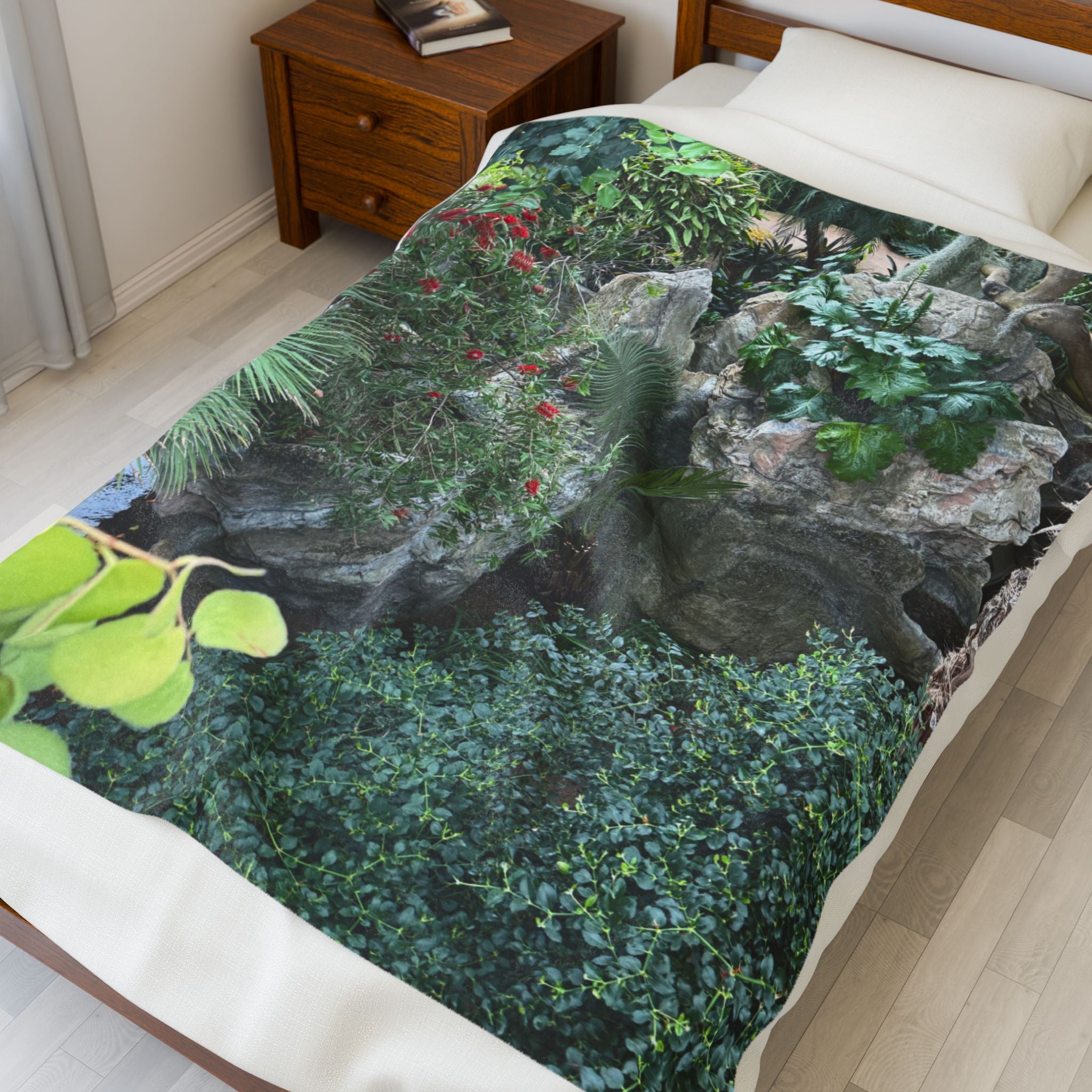 Cozy Velveteen Plush Blanket for Home Decor, Perfect for Gifting, Snuggling, and Cozy Nights, Ideal for Holidays & Celebrations