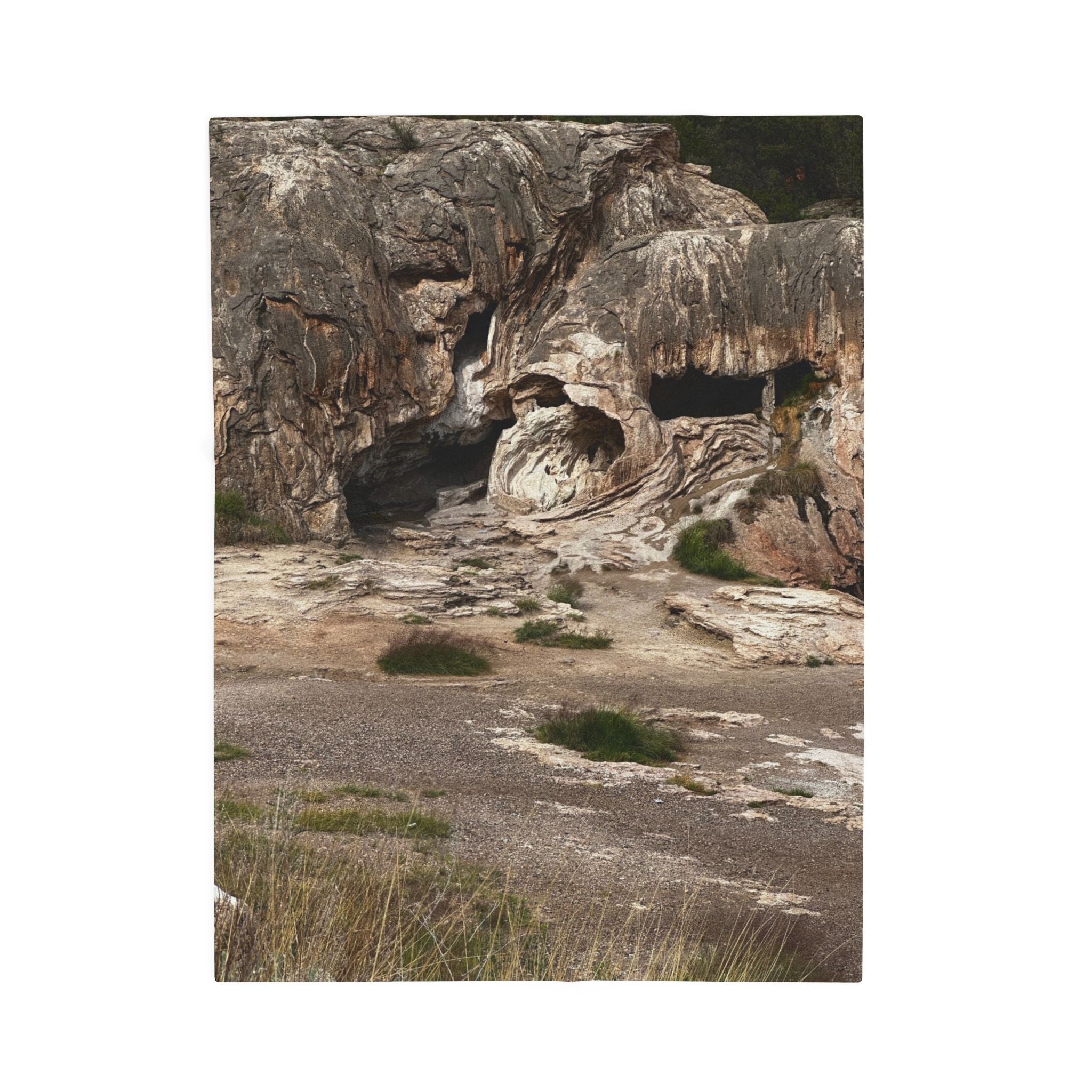 Cozy Velveteen Plush Blanket, Soft Throw for Home Decor, Perfect Gift for Birthdays, Holidays, and Relaxation