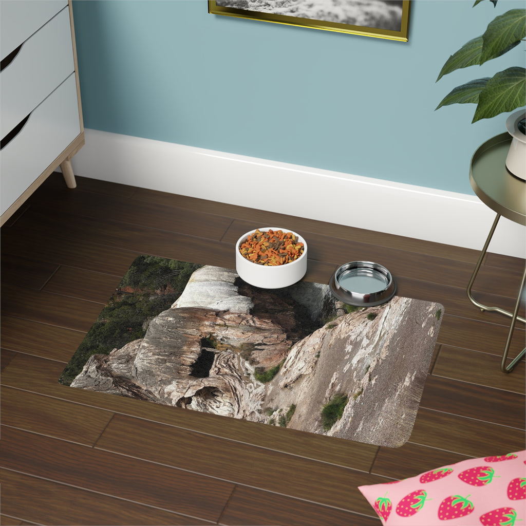 Pet Food Mat - Stylish Feeding Station, Perfect for Pet Lovers, Dog & Cat Feeding Mat, Home Decor, Kitchen Accessories, Gift for Pet Owners