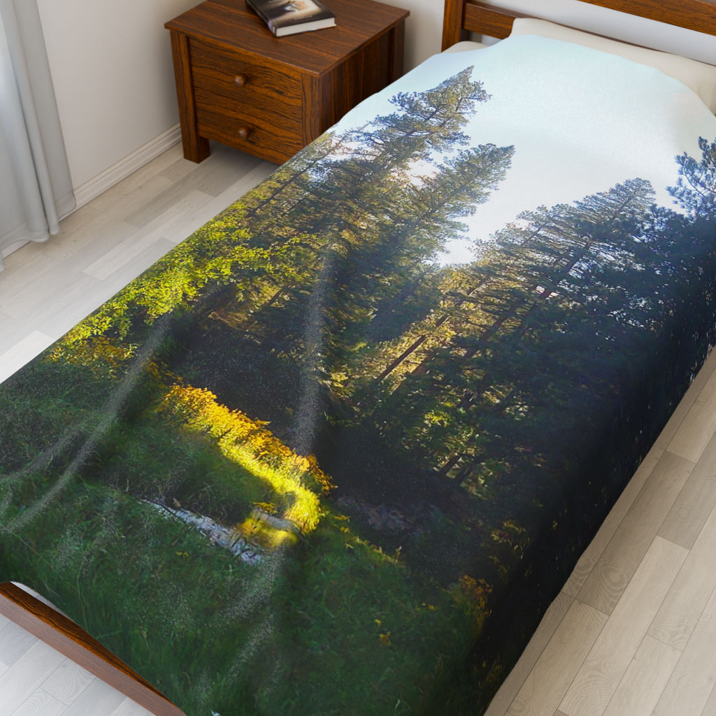 Nature-Inspired Velveteen Plush Blanket, Cozy Throw Blanket, Soft Bedroom Decor, Outdoor Vibes, Perfect Gift for Nature Lovers