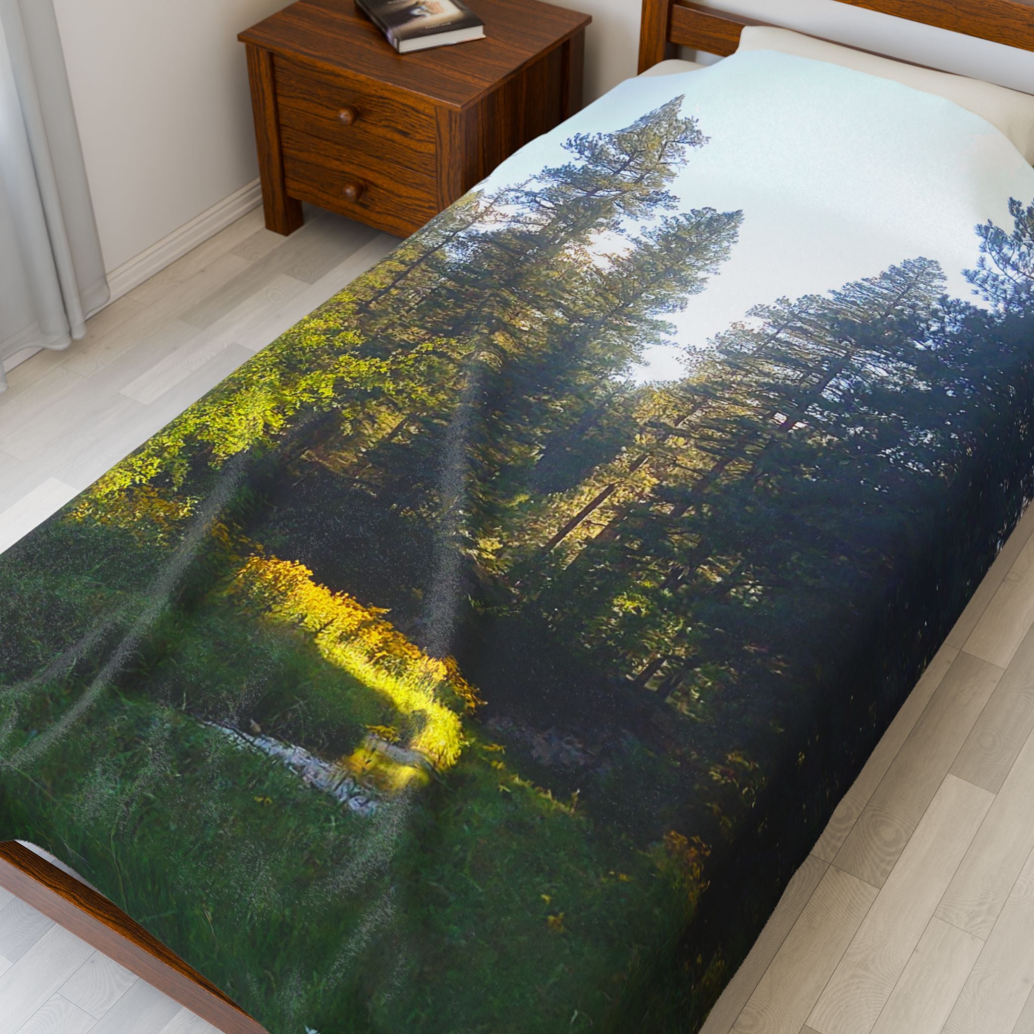 Nature-Inspired Velveteen Plush Blanket, Cozy Throw Blanket, Soft Bedroom Decor, Outdoor Vibes, Perfect Gift for Nature Lovers