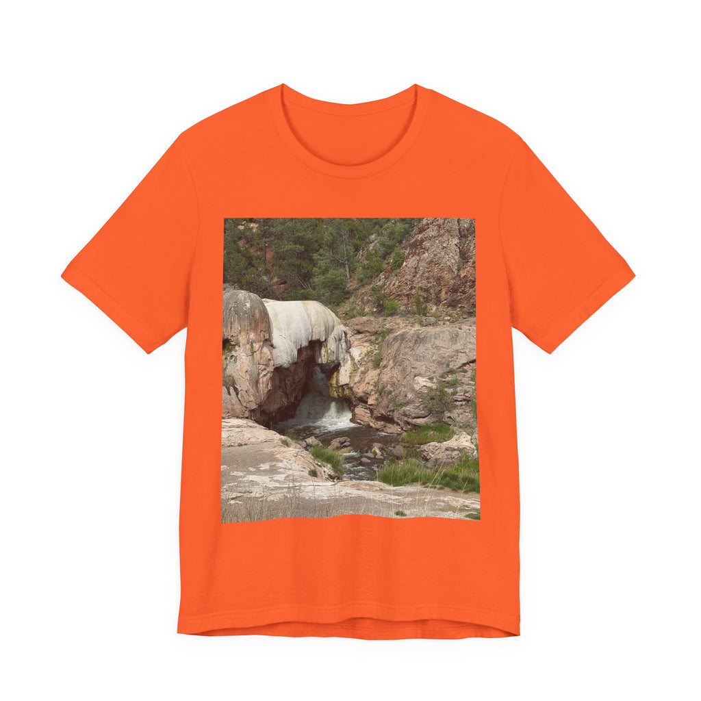 Waterfall Graphic Tee - Nature Lovers Unisex Shirt, Hiking Apparel, Summer Outfit, Gift for Adventure Seekers, Outdoor Enthusiasts