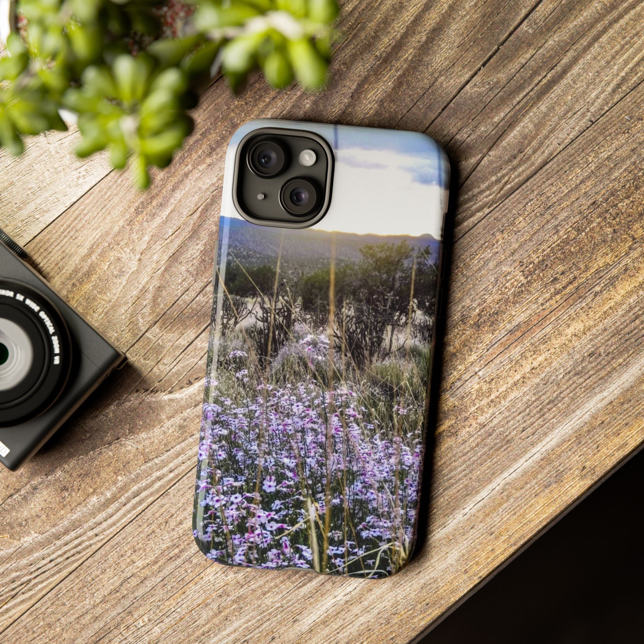 Floral Phone Case, Tough Phone Cover for Outdoor Lovers, Nature-Inspired Accessories, Gift for Photography Enthusiasts, Protective [...]