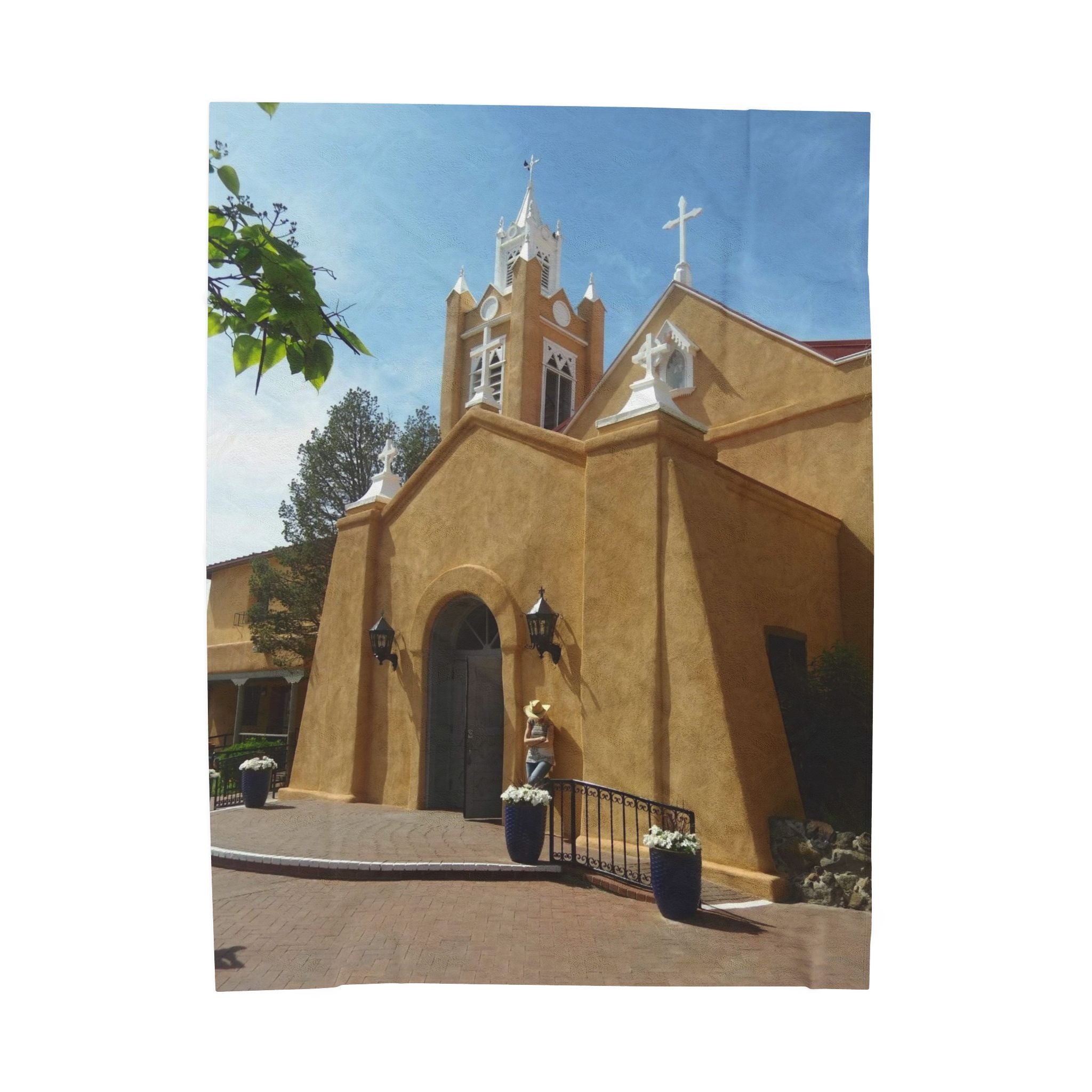 Cozy Velveteen Plush Blanket for Home Decor, Relaxation, Perfect Gift for All Seasons, Soft Throw, Warm Snuggle for Winter Nights, [...]