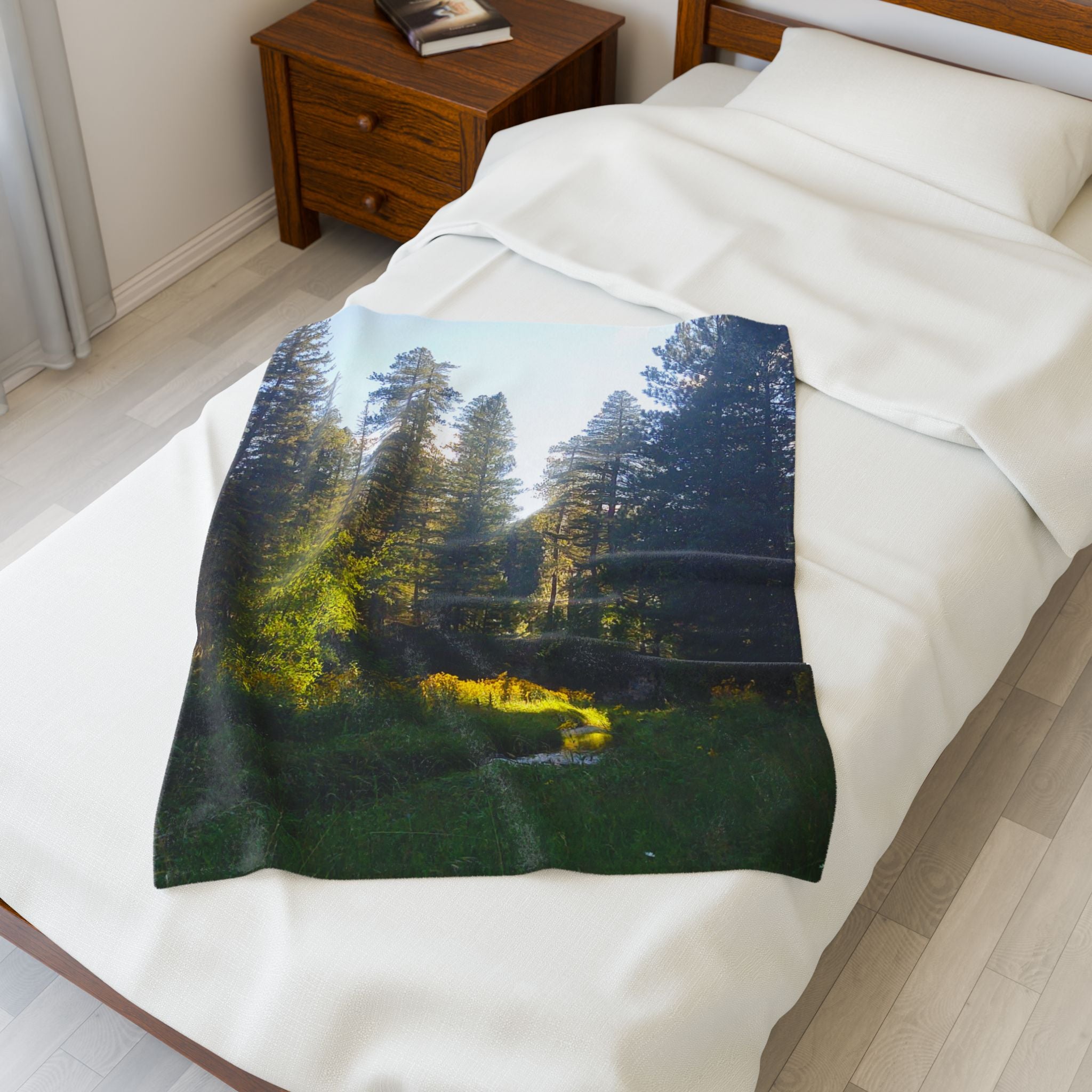 Nature-Inspired Velveteen Plush Blanket, Cozy Throw Blanket, Soft Bedroom Decor, Outdoor Vibes, Perfect Gift for Nature Lovers