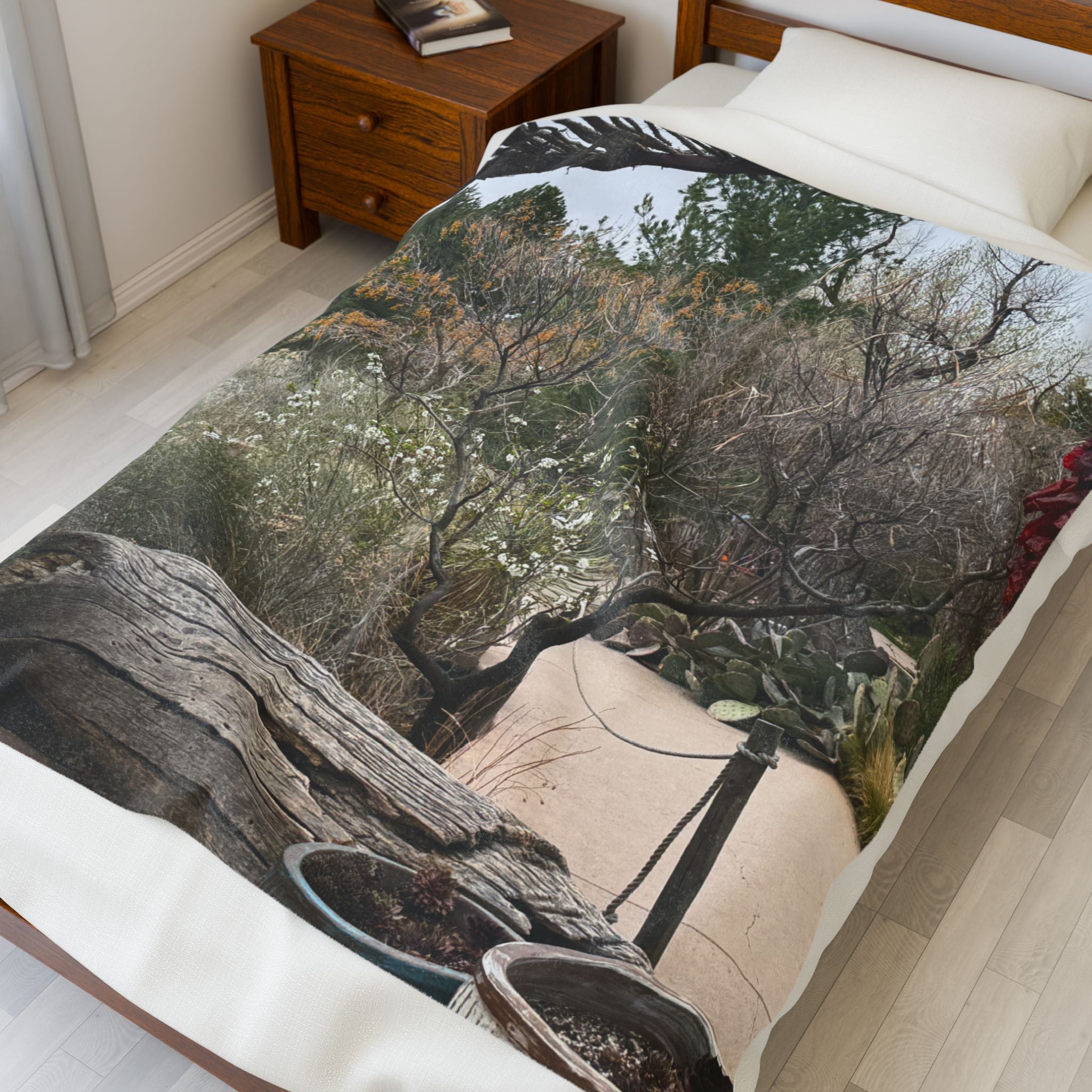 Cozy Velveteen Plush Blanket for Comfort and Warmth, Soft Throw for Home, Gift for Holidays, Snuggle Blanket, Home Décor