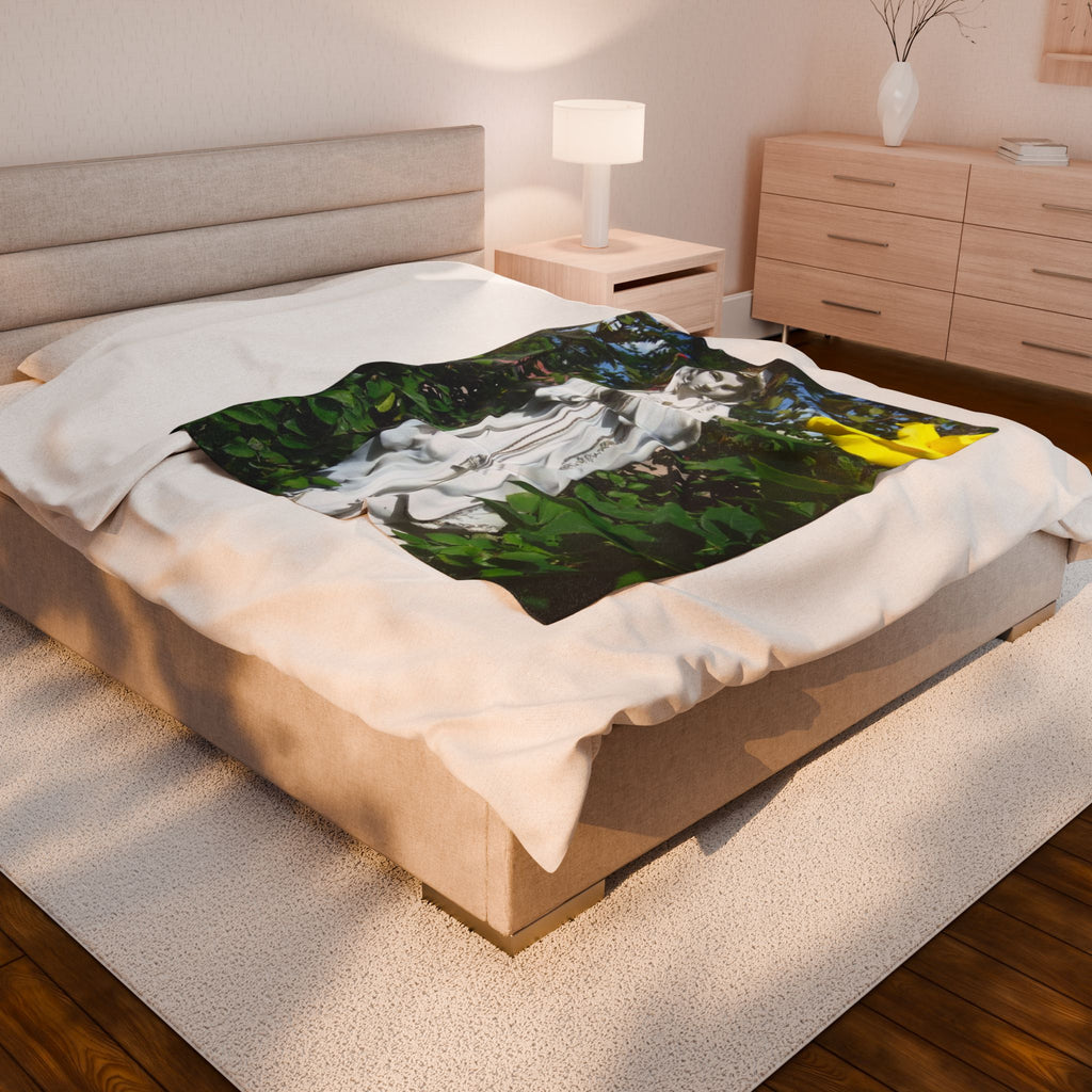 Mary Statue Velveteen Plush Blanket | Cozy Home Decor, Religious Gift, Meditation Throw, Faith In Action