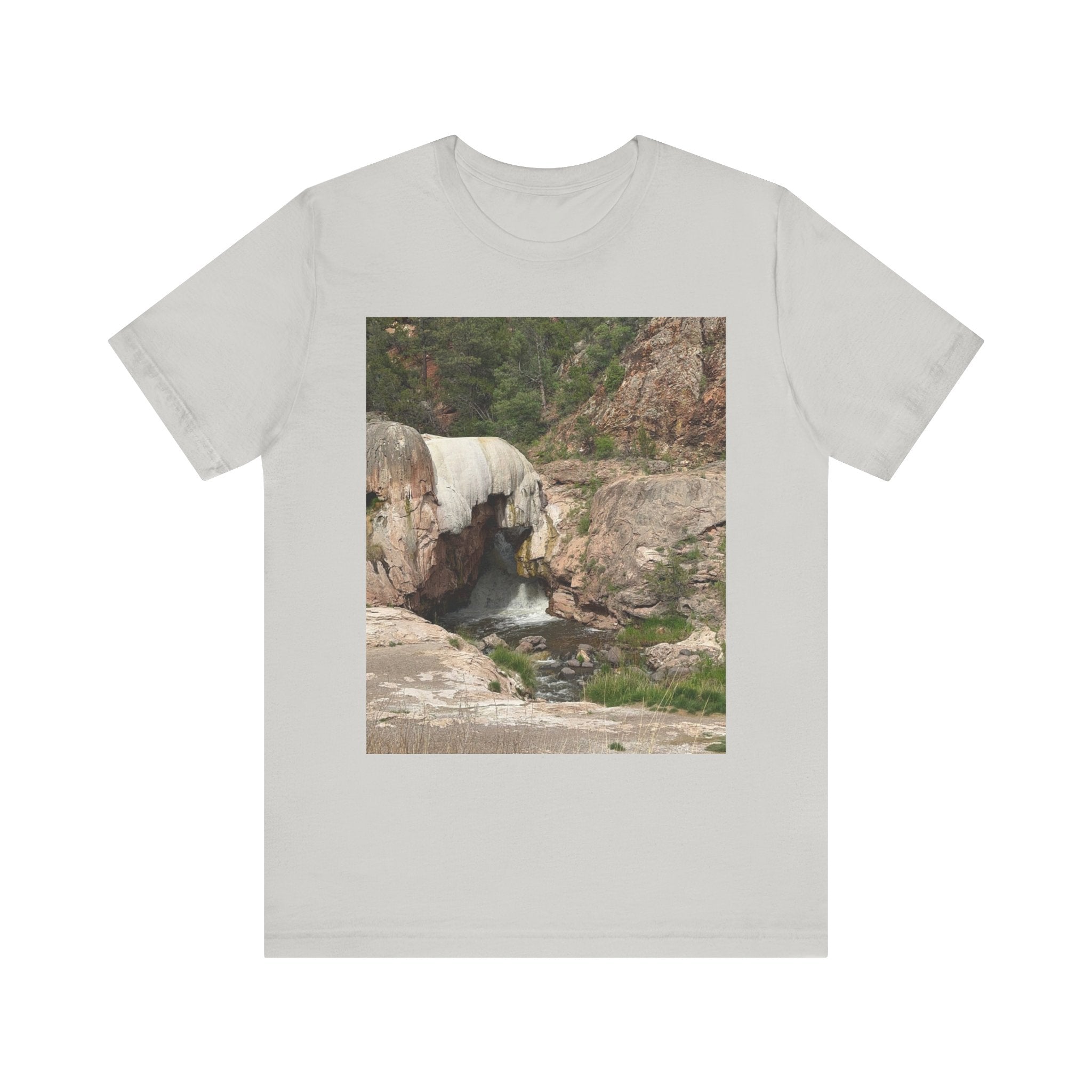 Waterfall Graphic Tee - Nature Lovers Unisex Shirt, Hiking Apparel, Summer Outfit, Gift for Adventure Seekers, Outdoor Enthusiasts
