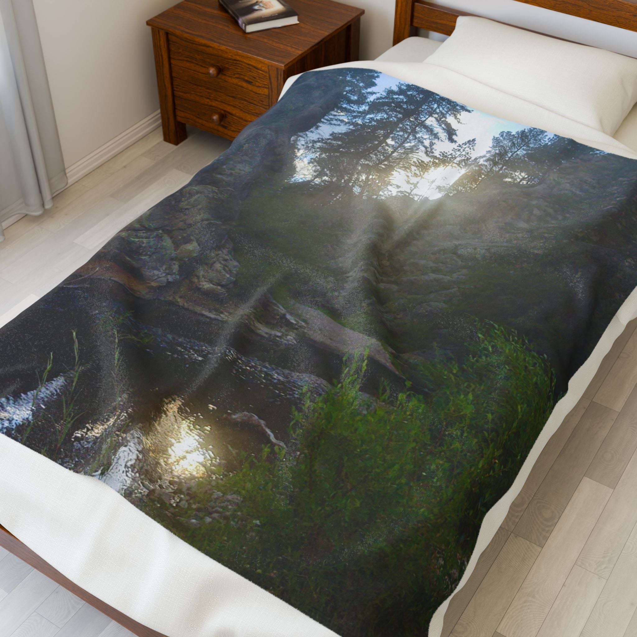 Cozy Nature-Inspired Velveteen Plush Blanket for Relaxation, Perfect for Home Decor, Gift for Cozy Nights, Camping & Outdoor Vibes