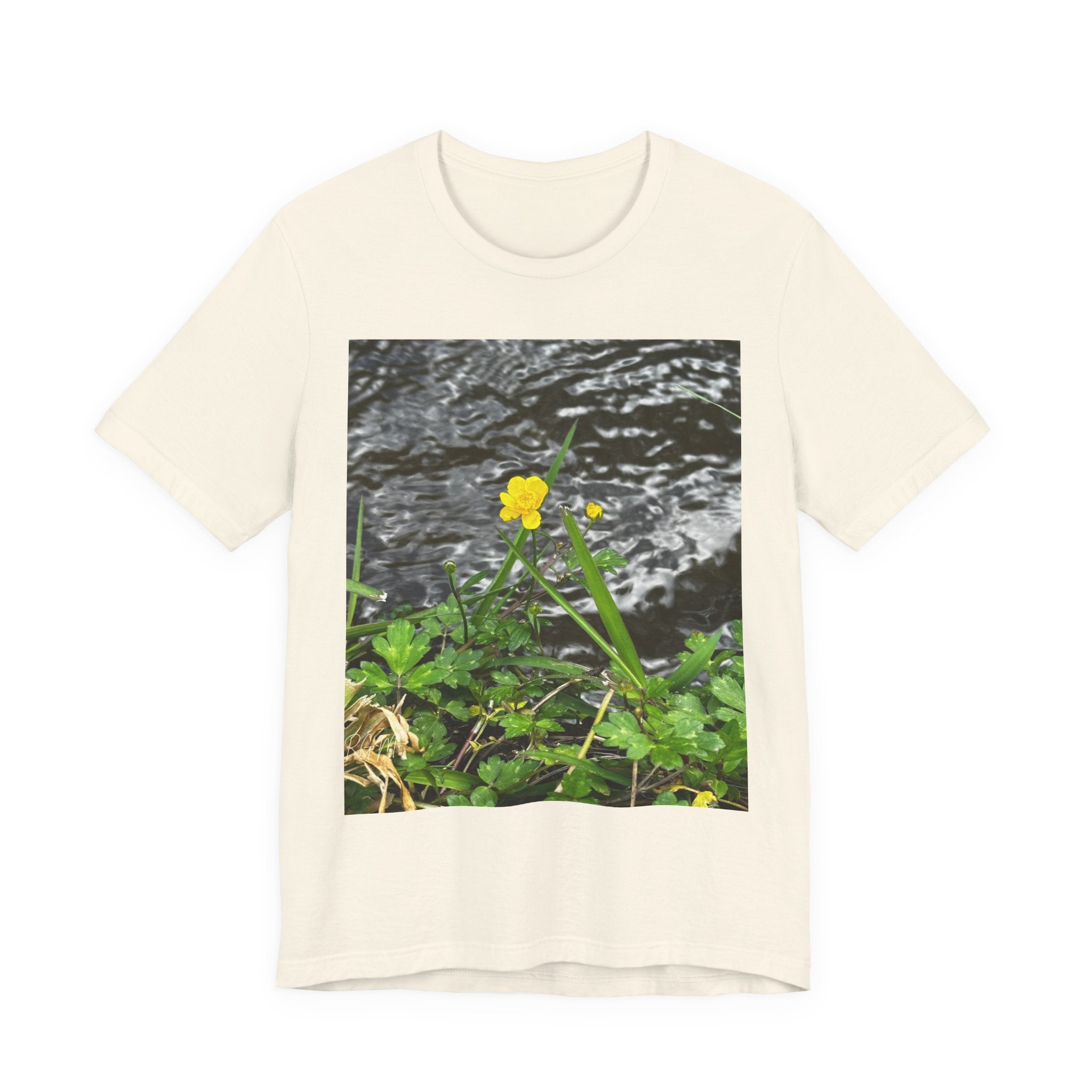 Nature-Inspired Short Sleeve Tee, Perfect for Spring-Summer Fashion, Casual Everyday Wear, Nature Lover's Gift, Eco-Friendly Tee, [...]