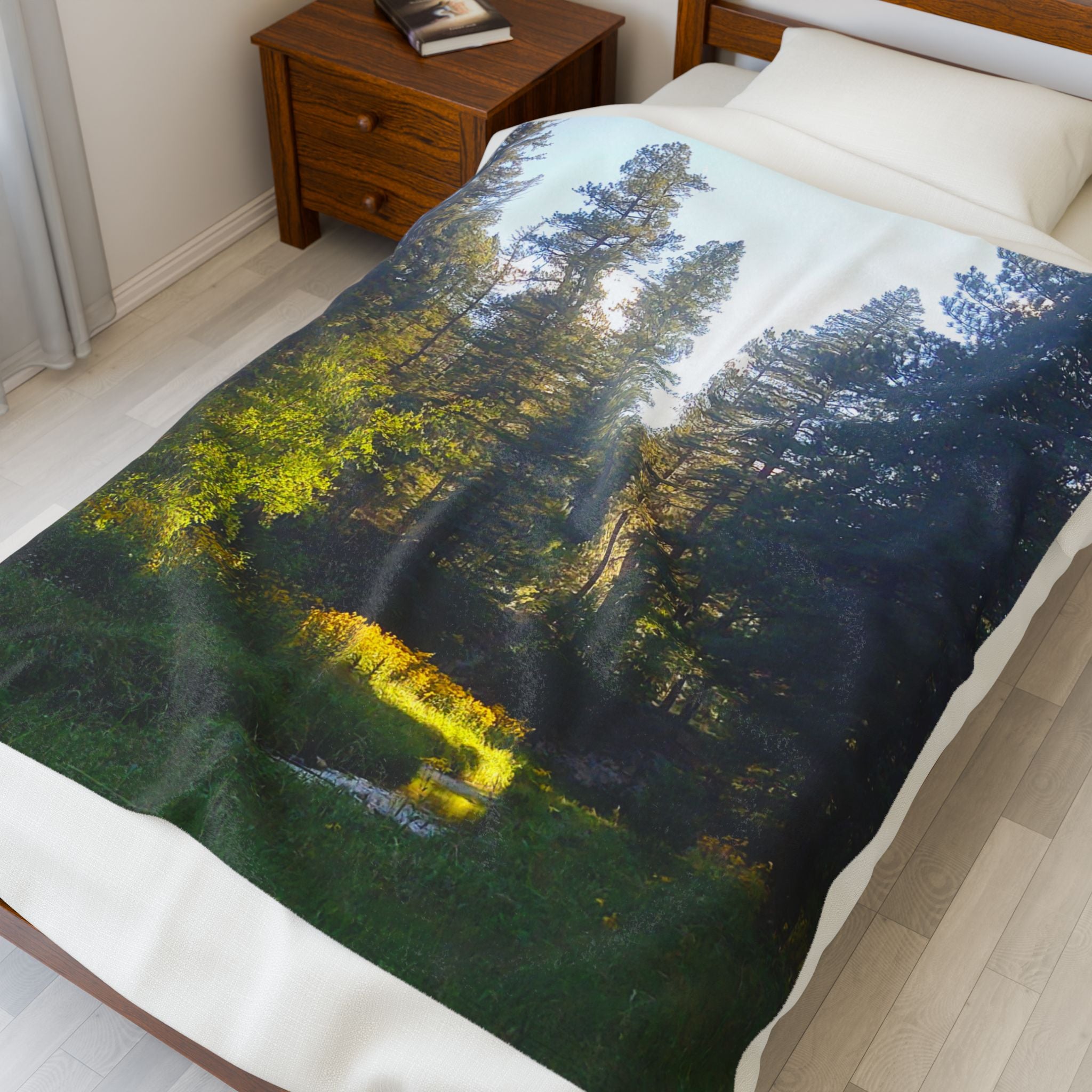 Nature-Inspired Velveteen Plush Blanket, Cozy Throw Blanket, Soft Bedroom Decor, Outdoor Vibes, Perfect Gift for Nature Lovers