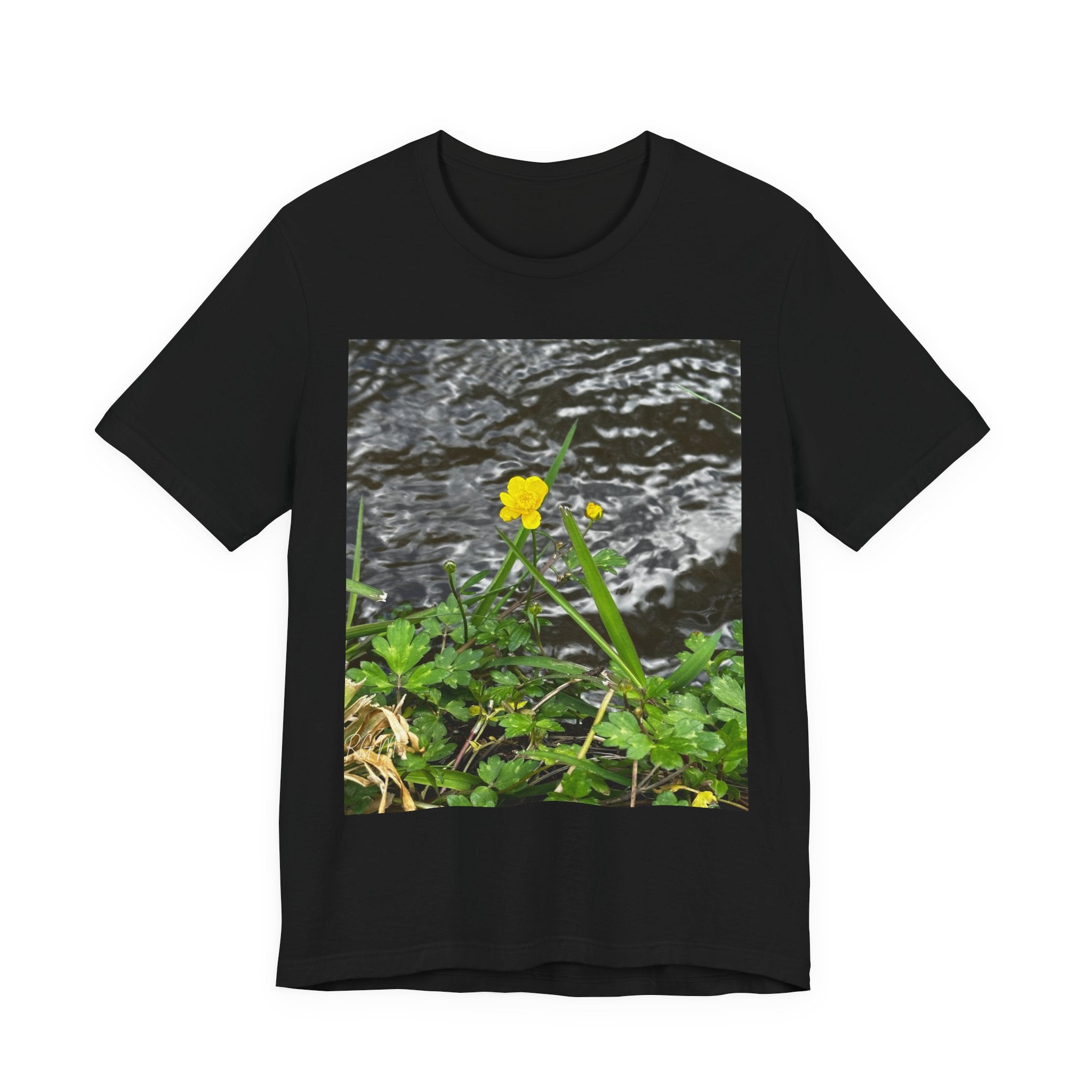 Nature-Inspired Short Sleeve Tee, Perfect for Spring-Summer Fashion, Casual Everyday Wear, Nature Lover's Gift, Eco-Friendly Tee, [...]