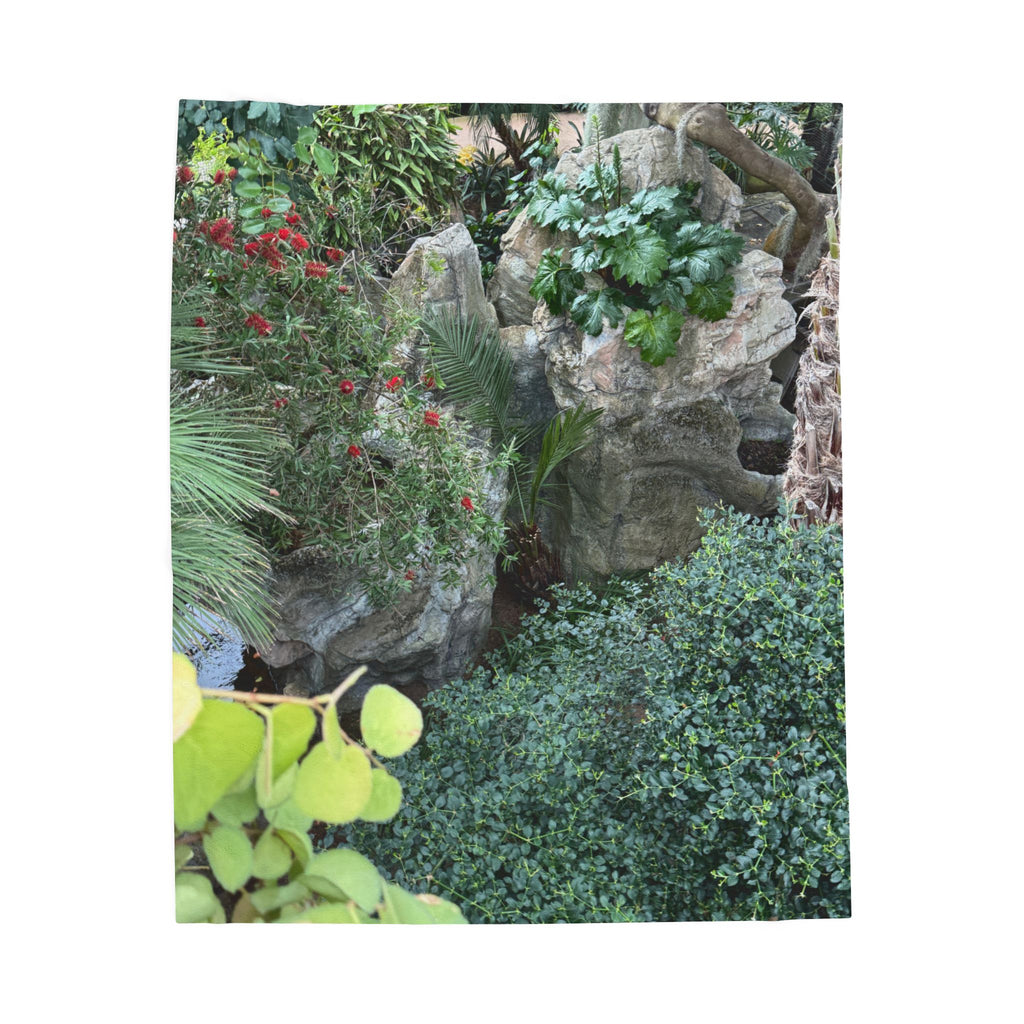 Cozy Garden Velveteen Plush Blanket - Perfect for Home Decor, Gift Giving, Cozy Nights, Nursery, and Outdoor Picnics