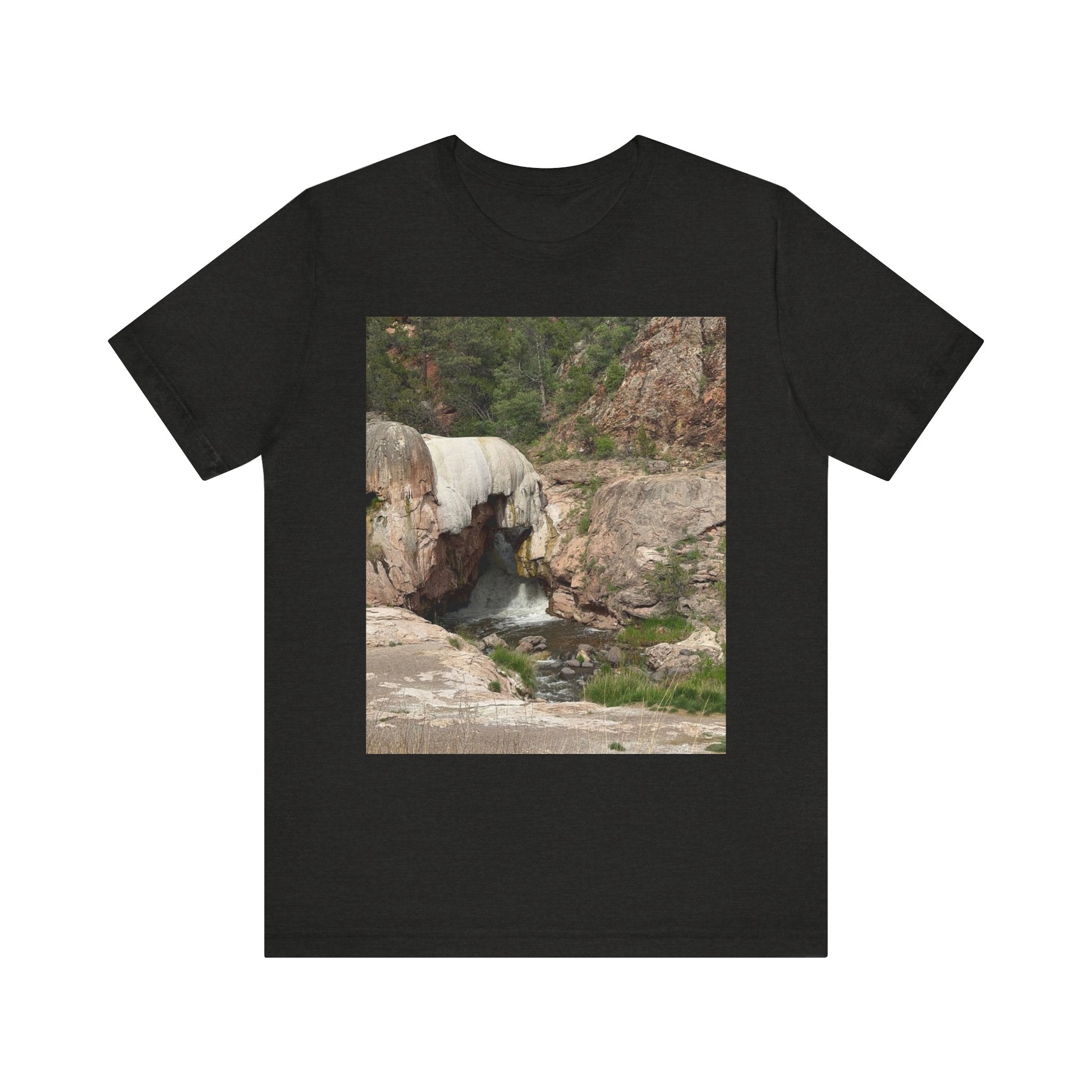 Waterfall Graphic Tee - Nature Lovers Unisex Shirt, Hiking Apparel, Summer Outfit, Gift for Adventure Seekers, Outdoor Enthusiasts