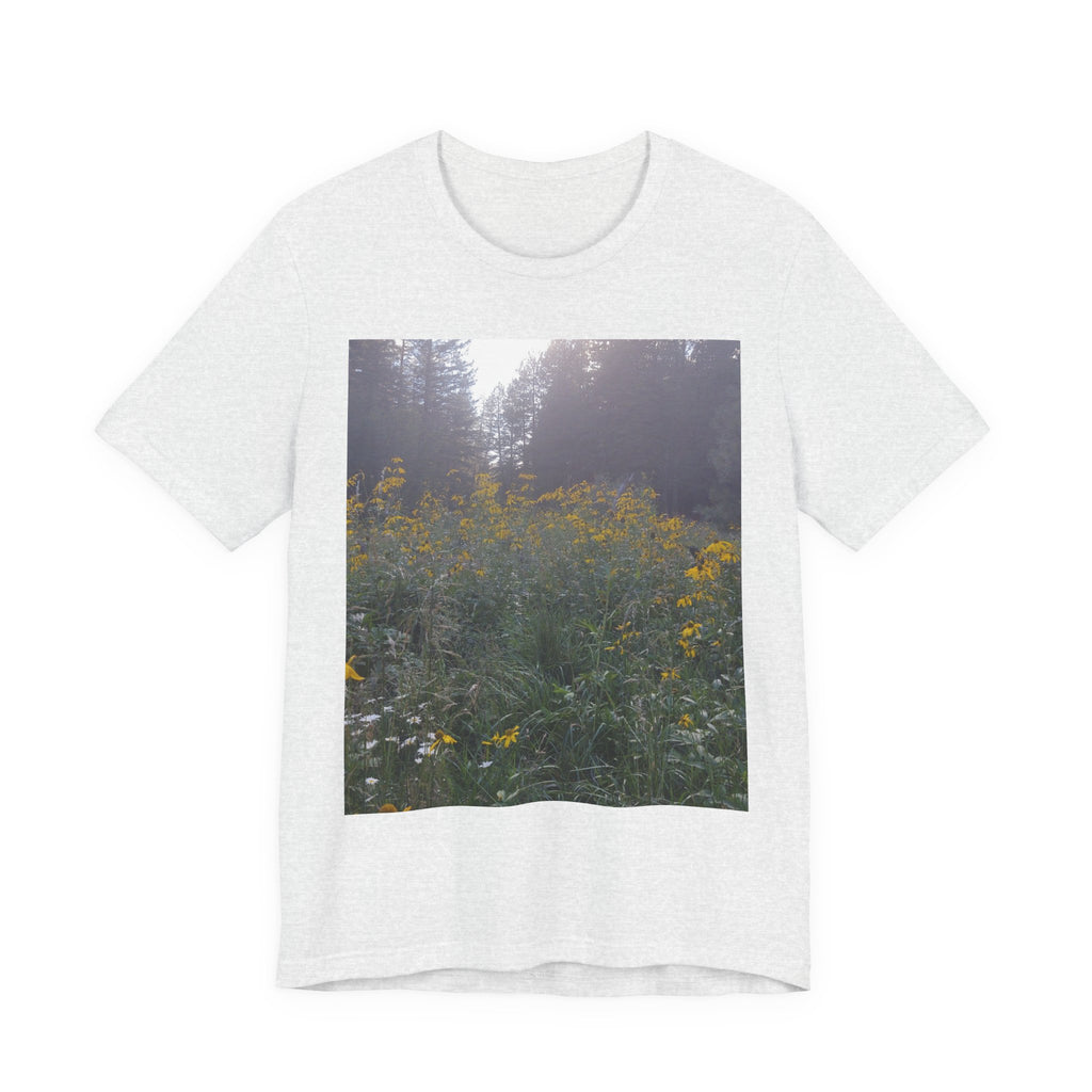 Nature-Inspired Unisex Tee - Perfect for Nature Lovers, Summer Outings, Outdoor Events, Gifts for Friends, Eco-Conscious Fashion