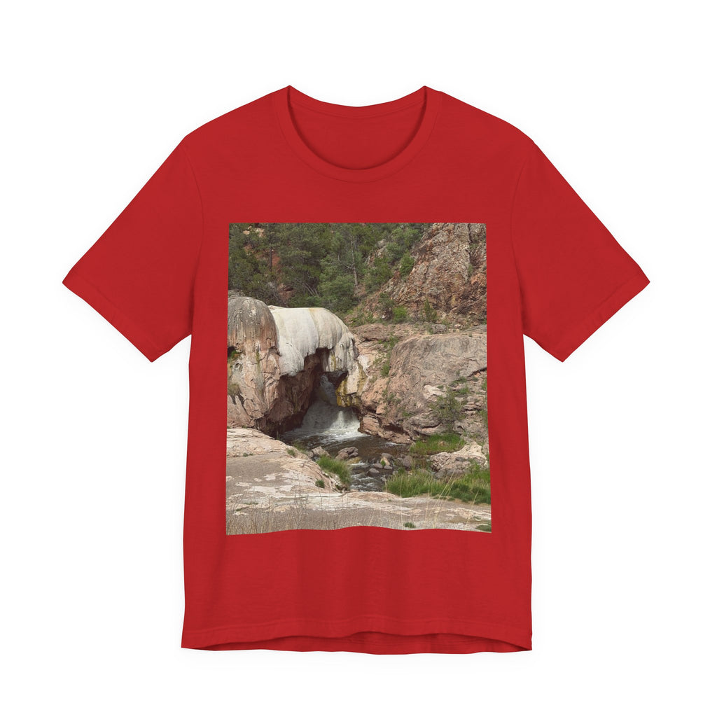 Waterfall Graphic Tee - Nature Lovers Unisex Shirt, Hiking Apparel, Summer Outfit, Gift for Adventure Seekers, Outdoor Enthusiasts