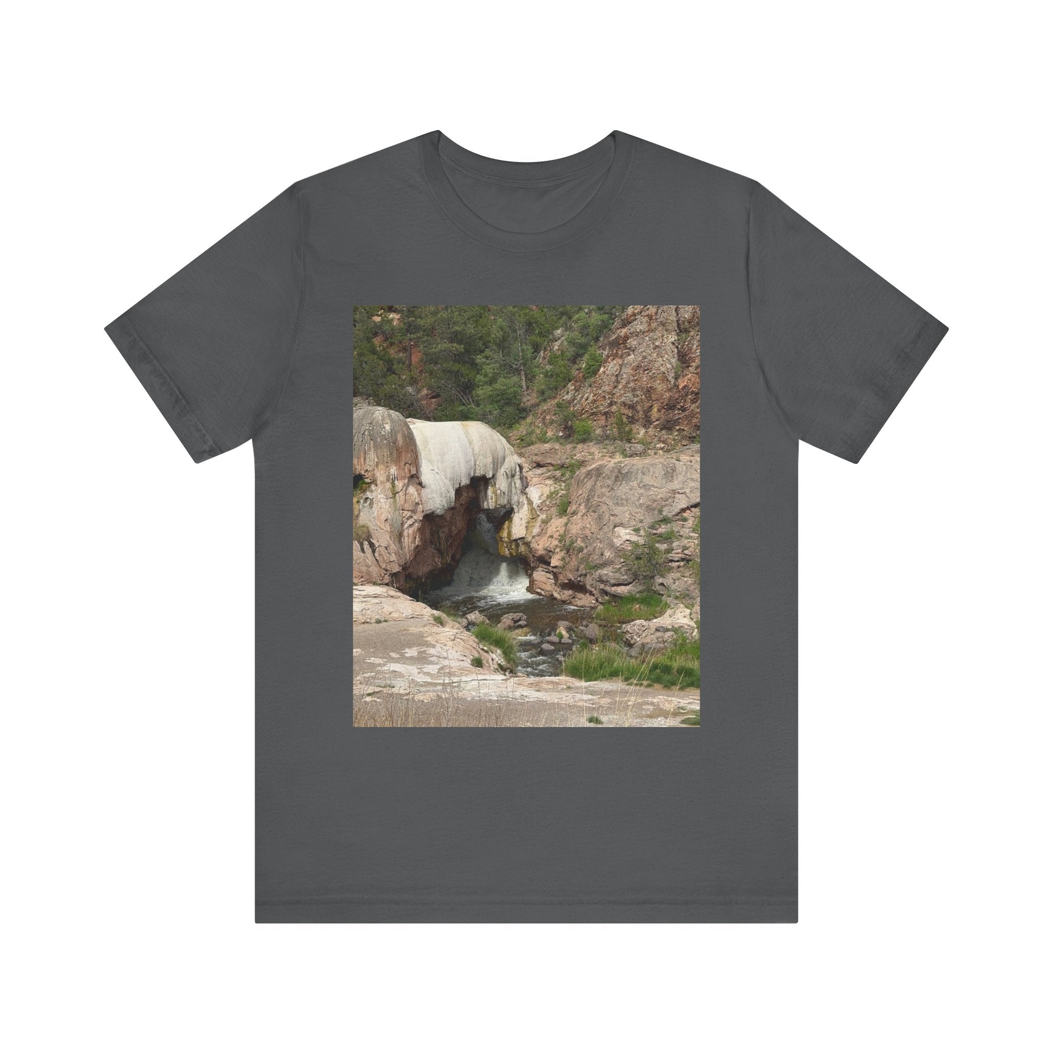 Waterfall Graphic Tee - Nature Lovers Unisex Shirt, Hiking Apparel, Summer Outfit, Gift for Adventure Seekers, Outdoor Enthusiasts