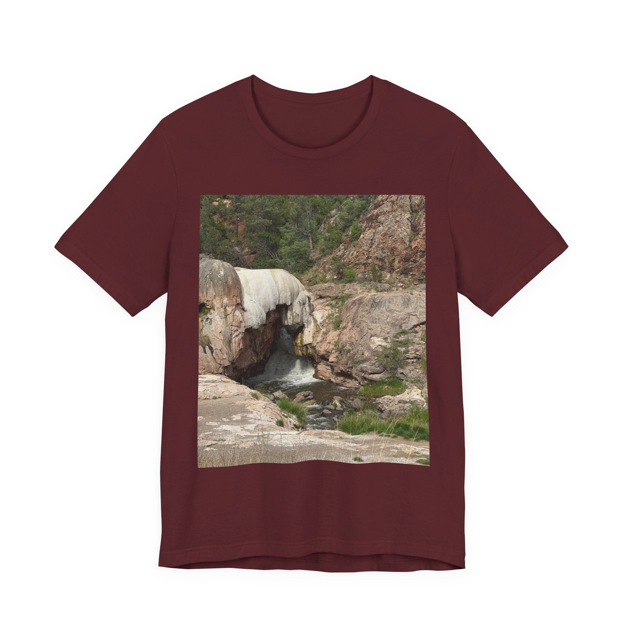 Waterfall Graphic Tee - Nature Lovers Unisex Shirt, Hiking Apparel, Summer Outfit, Gift for Adventure Seekers, Outdoor Enthusiasts