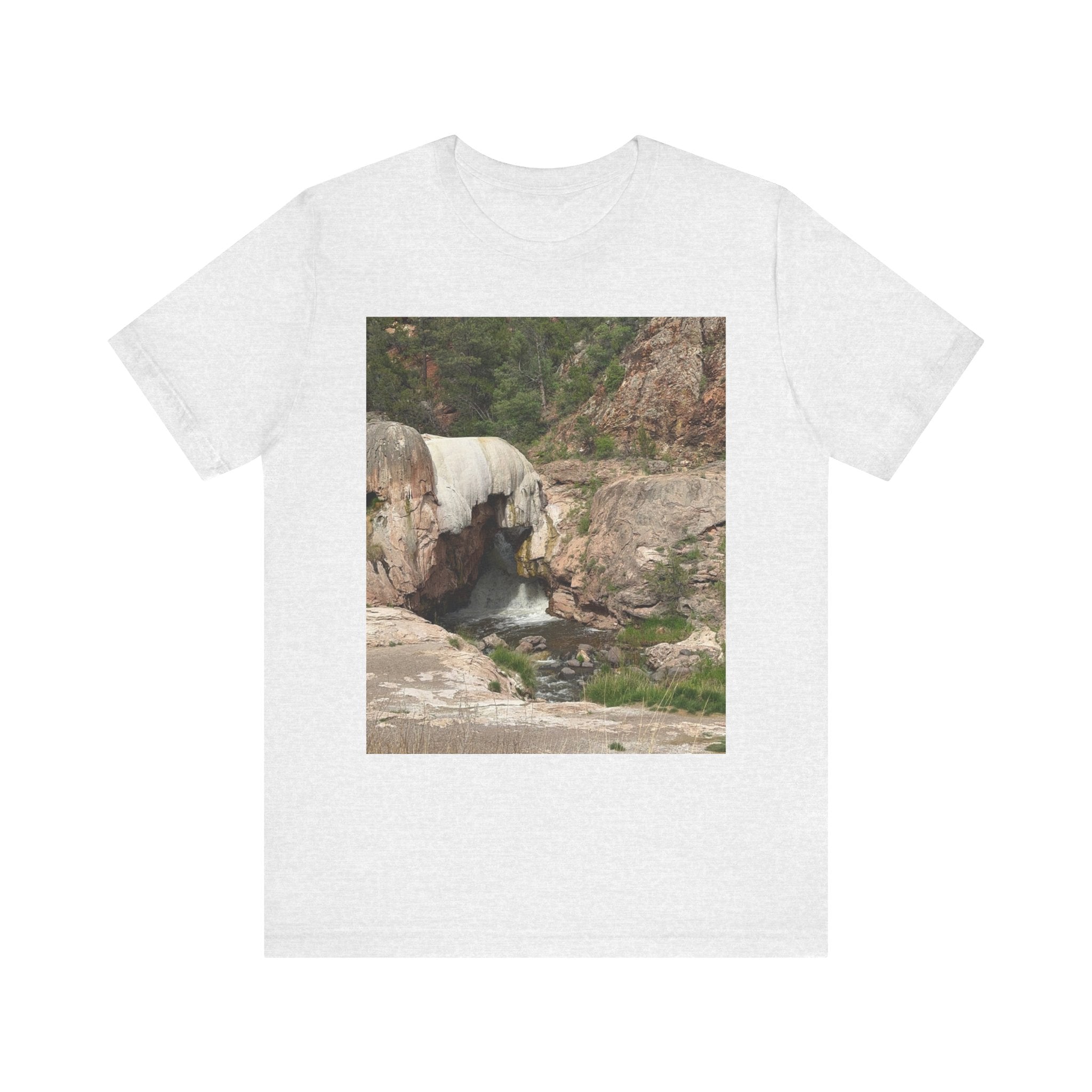 Waterfall Graphic Tee - Nature Lovers Unisex Shirt, Hiking Apparel, Summer Outfit, Gift for Adventure Seekers, Outdoor Enthusiasts