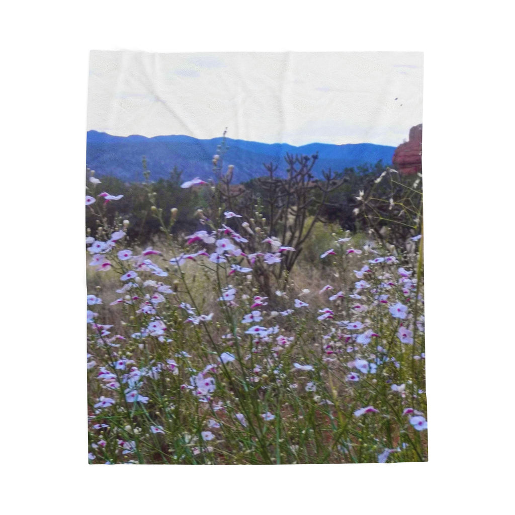 Cozy Velveteen Plush Blanket - Floral Design, Soft Throw, Home Decor, Gift for Her, Camping Companion