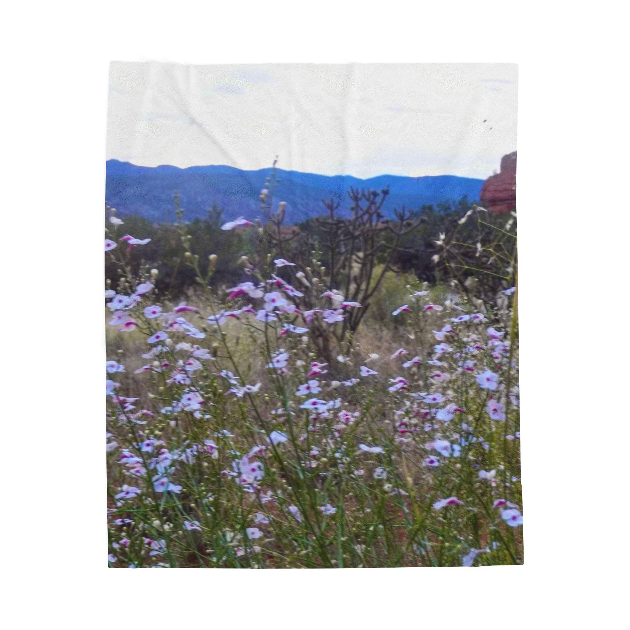 Cozy Velveteen Plush Blanket - Floral Design, Soft Throw, Home Decor, Gift for Her, Camping Companion