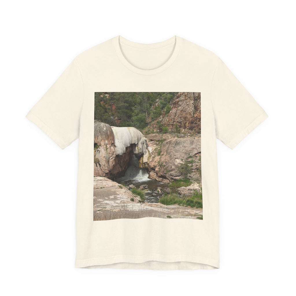 Waterfall Graphic Tee - Nature Lovers Unisex Shirt, Hiking Apparel, Summer Outfit, Gift for Adventure Seekers, Outdoor Enthusiasts