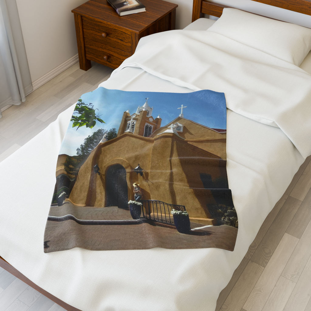 Cozy Velveteen Plush Blanket for Home Decor, Relaxation, Perfect Gift for All Seasons, Soft Throw, Warm Snuggle for Winter Nights, [...]