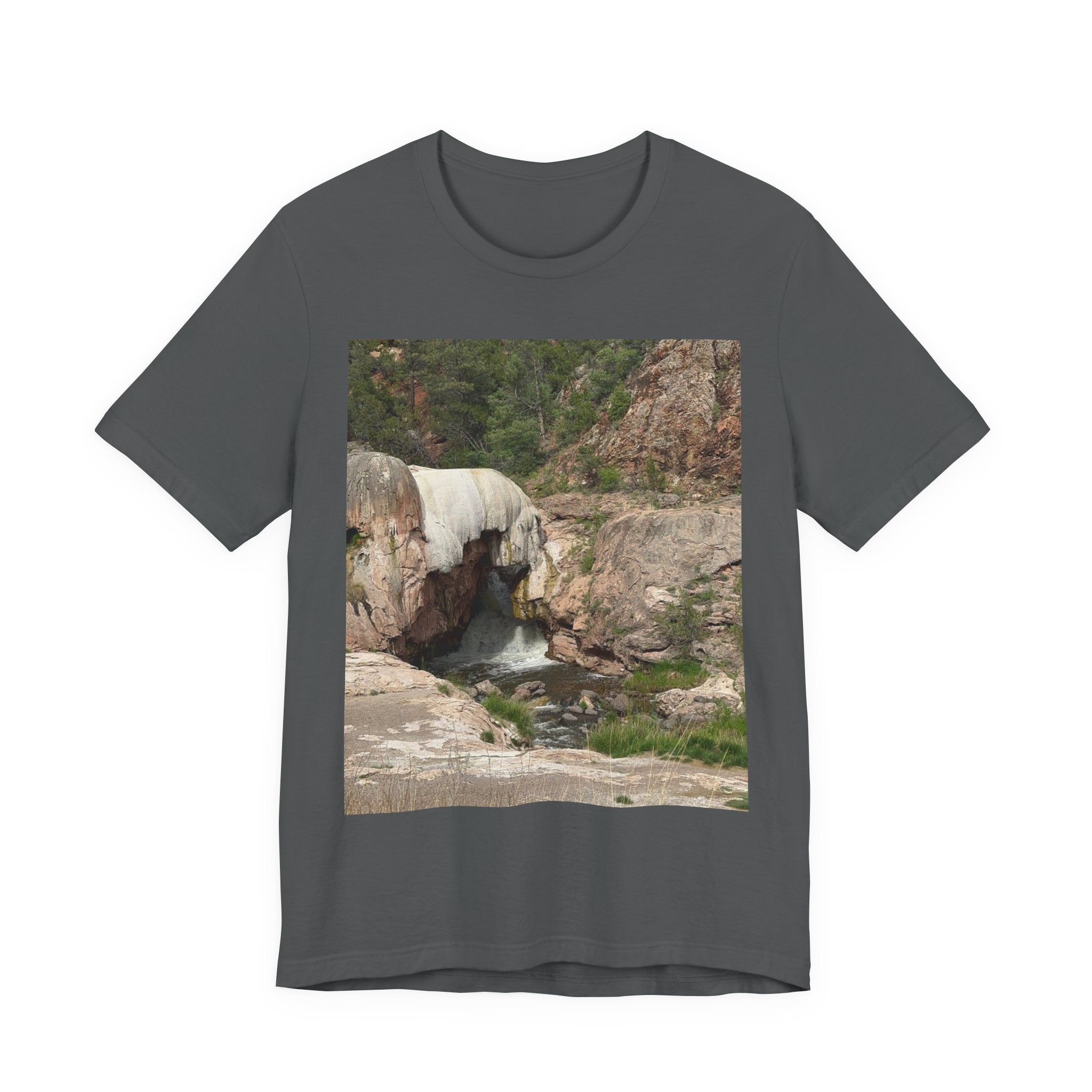 Waterfall Graphic Tee - Nature Lovers Unisex Shirt, Hiking Apparel, Summer Outfit, Gift for Adventure Seekers, Outdoor Enthusiasts