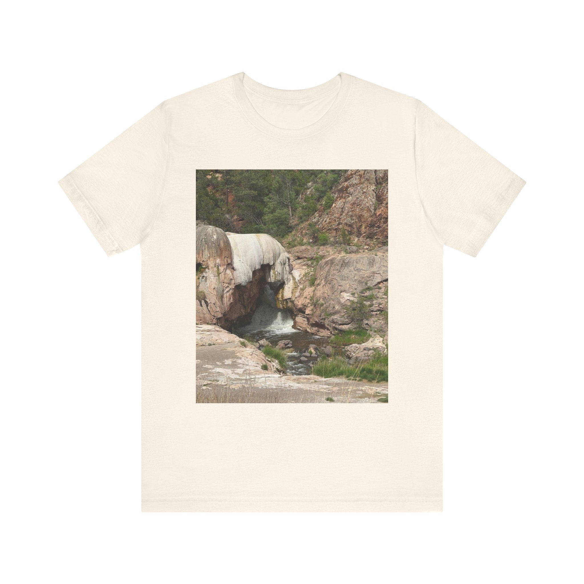 Waterfall Graphic Tee - Nature Lovers Unisex Shirt, Hiking Apparel, Summer Outfit, Gift for Adventure Seekers, Outdoor Enthusiasts