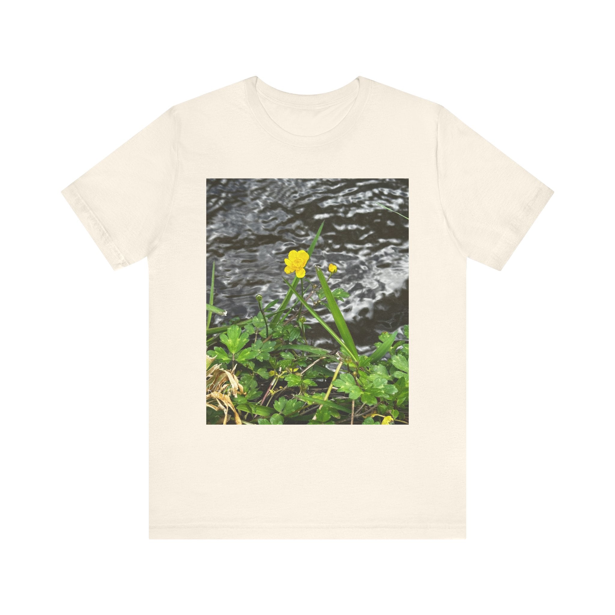 Nature-Inspired Short Sleeve Tee, Perfect for Spring-Summer Fashion, Casual Everyday Wear, Nature Lover's Gift, Eco-Friendly Tee, [...]